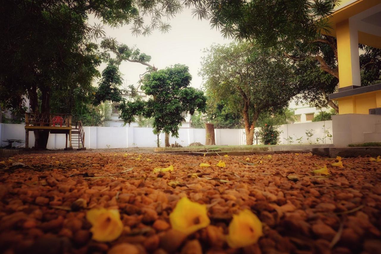 Parul - Elegant Heritage Home At The Heart Of Shantiniketan Esterno foto